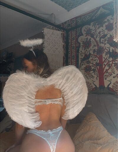 Lola in angel wings
